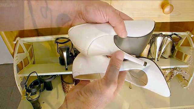 The shoe cabinet - memories of a wifesharer: amateur, milf & hardcore porn