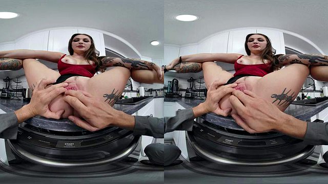 eh: porno VR con pompini, pecorina e cowgirl