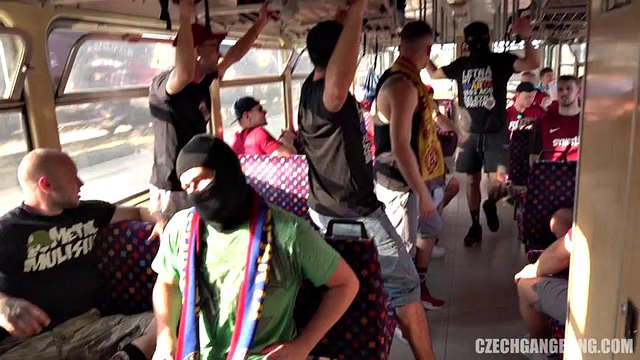 Gang Bang ! Bus: Doggy, Missonary & Babe Porn