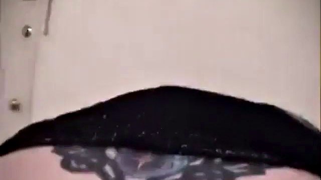rubia adolescente puta fuma polla y toma anal