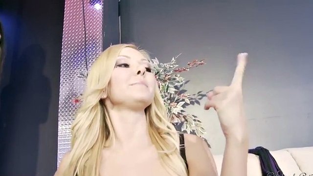 Hardcore lesbians squirt and fist each other in a wild orgy