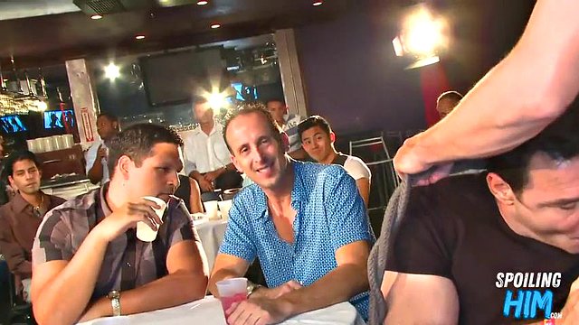 Cockhungry hunks cocksucking stripper