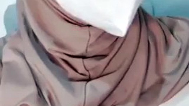 Fucking Horny Hijab Chick