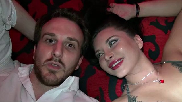 Real swingers in french clubs