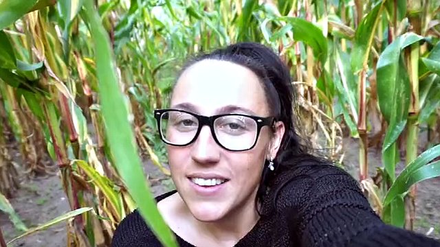ANAL FUCK IN THE CORN FIELD! skinny german kinky bitch insertion