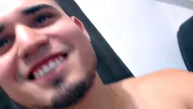 Prostitute Shoejob-Amateur Girlfriend Tries Shoejob First Time using sandals: Porn
