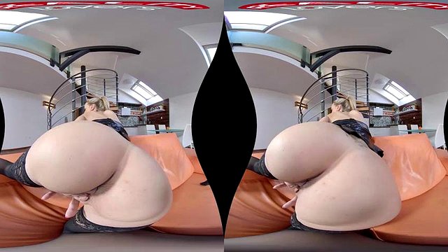 Dominato: pompino, porno VR a pecorina e cowgirl