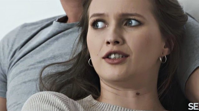 Busty Stacy Cruz Creampies Nick Ross etter tap ved sport