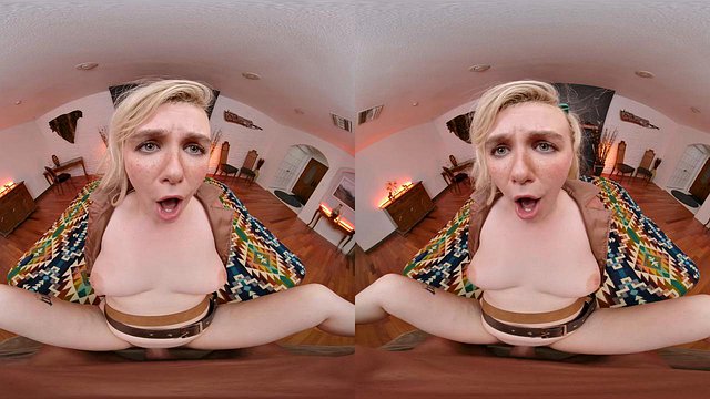 Maisey Monroe als GEMMA Monster Hunter geht den ganzen Weg mit dir