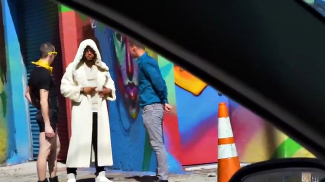gay prostitute gets caught red handed with some cash for sex