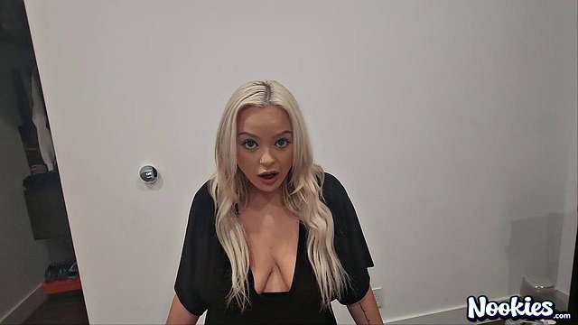 새아빠 Alexis Kay Creampies TS Nookies