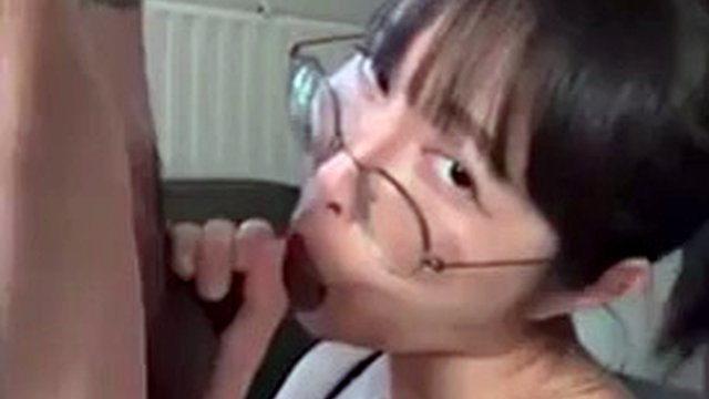 Leaked blowjob from busty Chinese slut