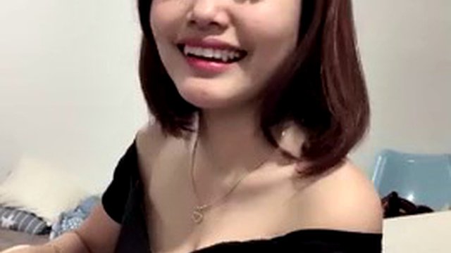 malay - black shirt girl