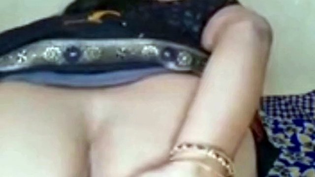 mullu indian tamil village aunty sex tape