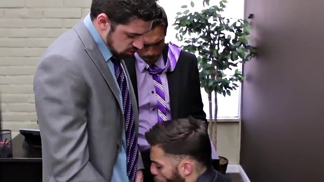 office bitch threeway with Tommy Defendi