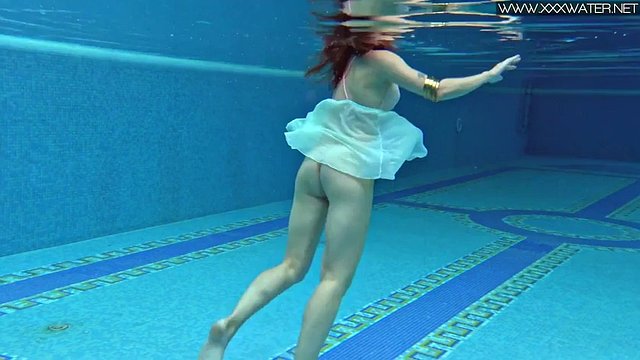 Hottest scuba diving babe Lizi Vogue