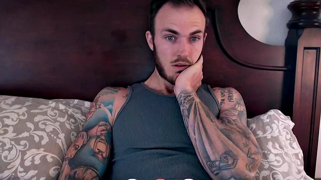 Cheating tattooed pierced girl fucks boyfriend on webcam