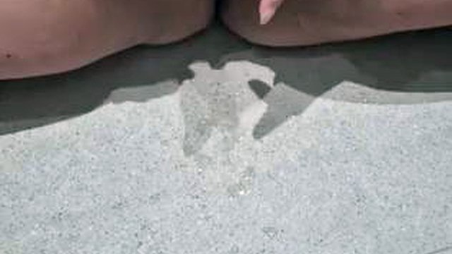 Jerking and edging it whilst really needing to pee