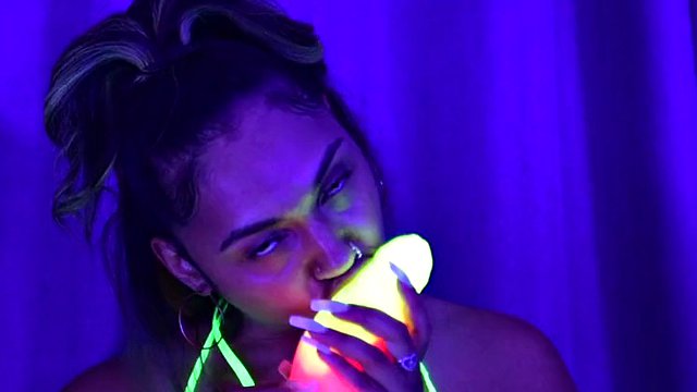 DUKES DOLLZ Girls fucking toys compilation