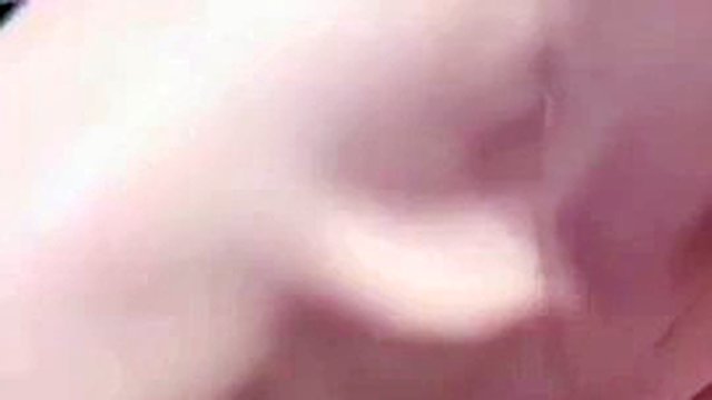 Beautiful girl, please be gentle brother, it hurts. It’ll be better with water. Don’t cum inside China live broadcast. Ah, hurry up and go deeper. It feels so good. Don’t pat my face. A girl with a good figure is being fucked.