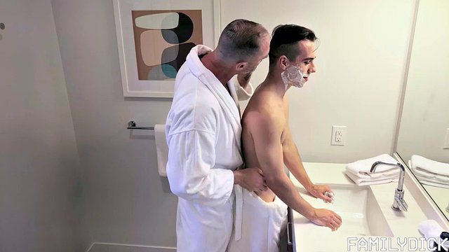 Stepdad's Boyfriend Chapter 2: A Closer Shave