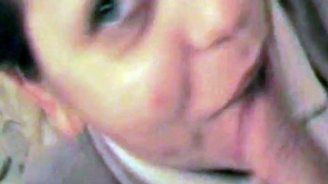 PORN NERD NETWORK - BJ of a sexy Italian amateur milf with different (chubby blonde)