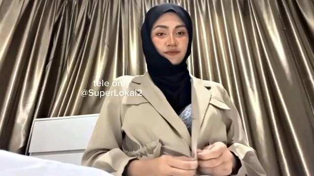 Arab Fatiha Hijab Big Tits Masturbation