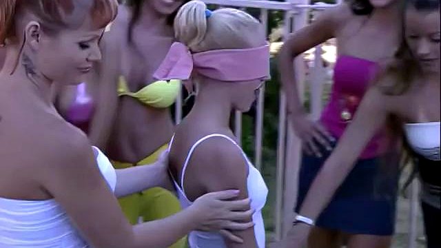 Lesbian Orgy - Allysin Chaynes, Bunny Luv, Chrissy Sparks, Felecia, Jeanie Rivers, Vivian Valentine, Shayla LaVeaux