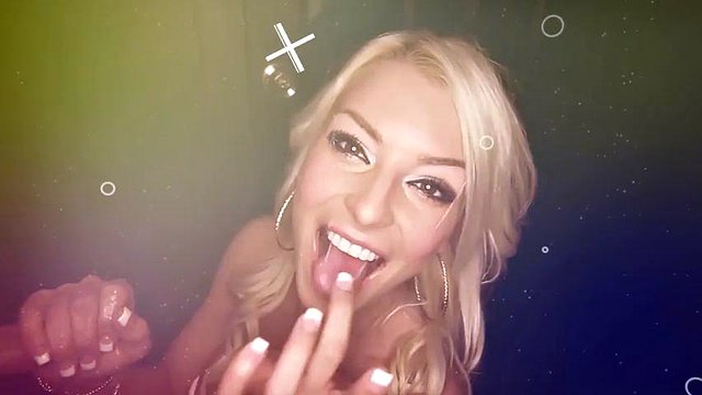 GloryholeSecrets - El pequeño cuerpo de Kiki Cali chupa y traga semen con Justanicecock, Illicit Derek, Puerto Rock, Supadupacorey y Bobby Bee: porno