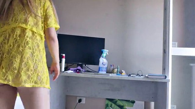 Cleaning the Table Without Underwear